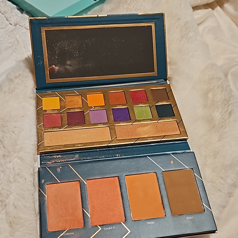 Run Wild shadow pallet
